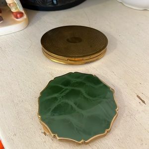 Stratton Of England & Dorset fifth avenue 1940s  Powder compacts